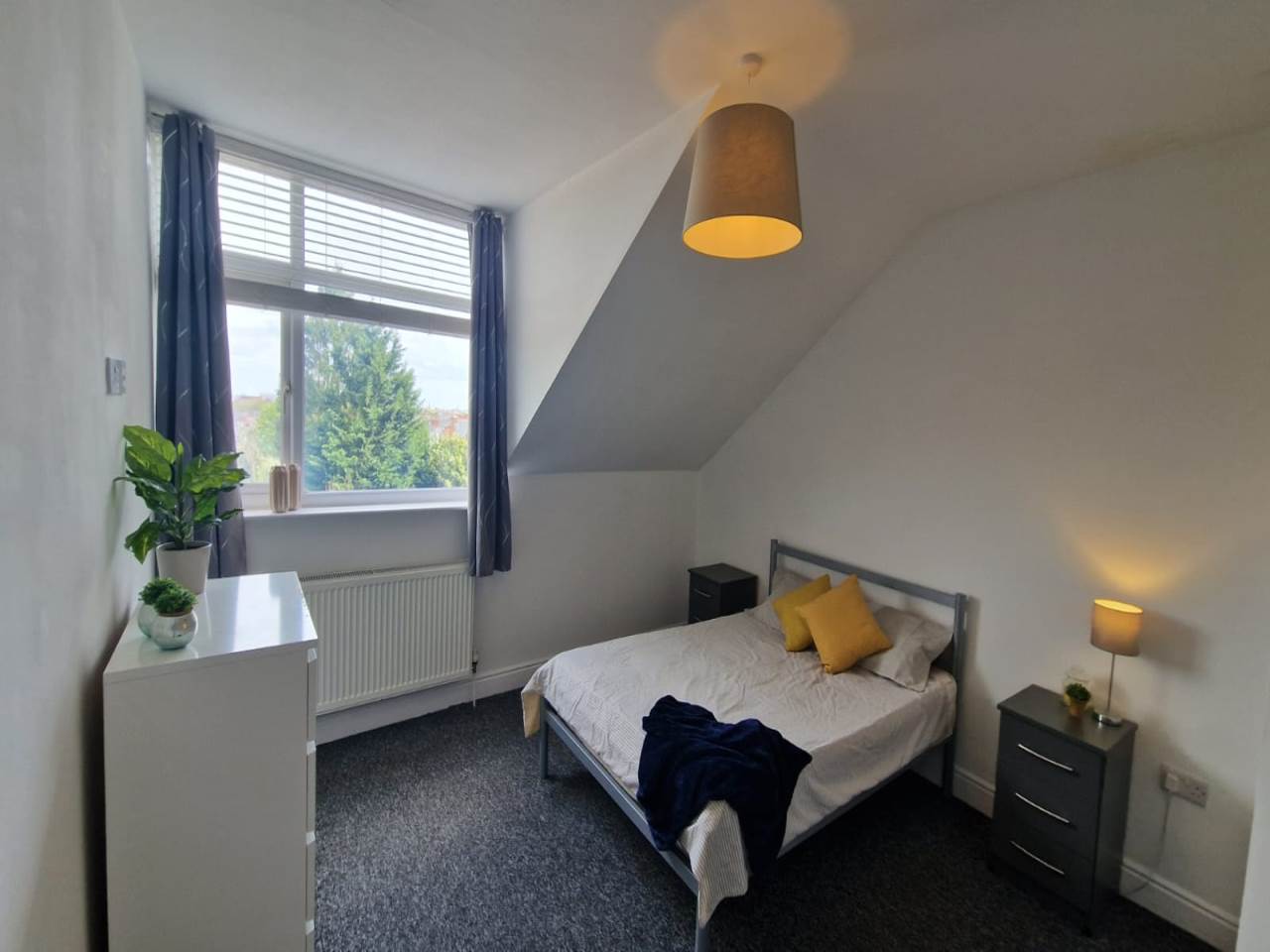 Room 6, Bass Street, Derby - Blue i Properties