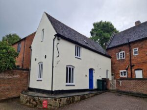 Priory Court, Main Street